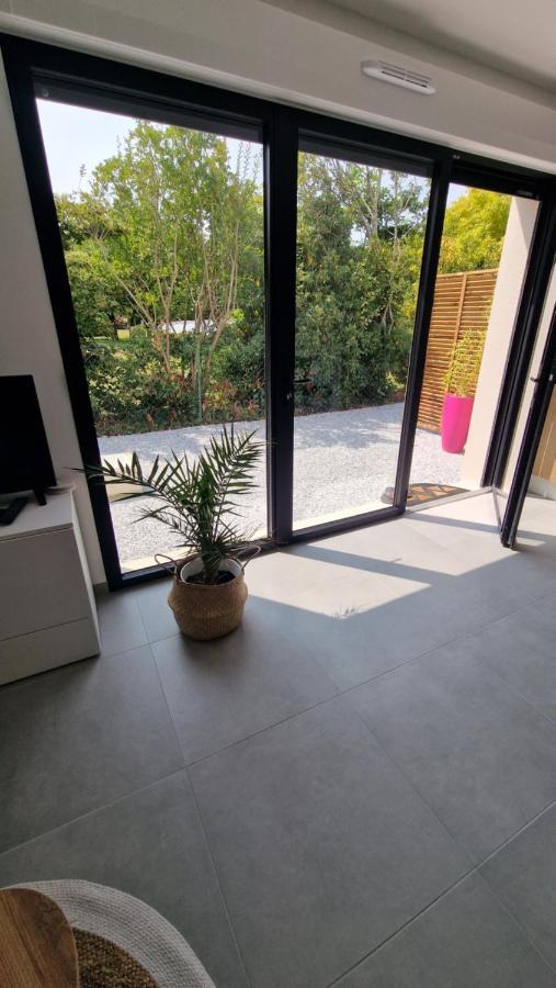 Le Patio : Studio Avec Exterieur Saint-Barthelemy-d'Anjou Екстериор снимка